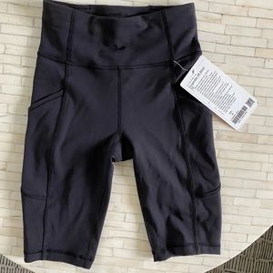 Lululemon Invigorate HR Short 10” Size 0